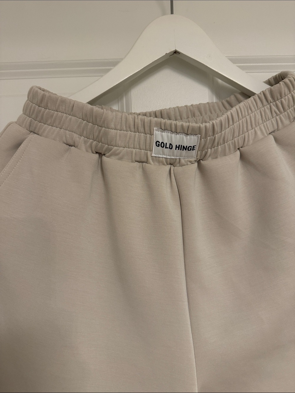 Gold Hinge Cream Elastic-Waist Sweatpants